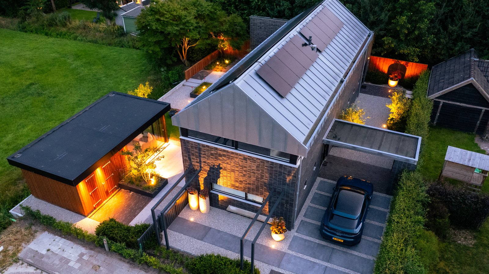 MODERNE TUIN OP NIVEAU
